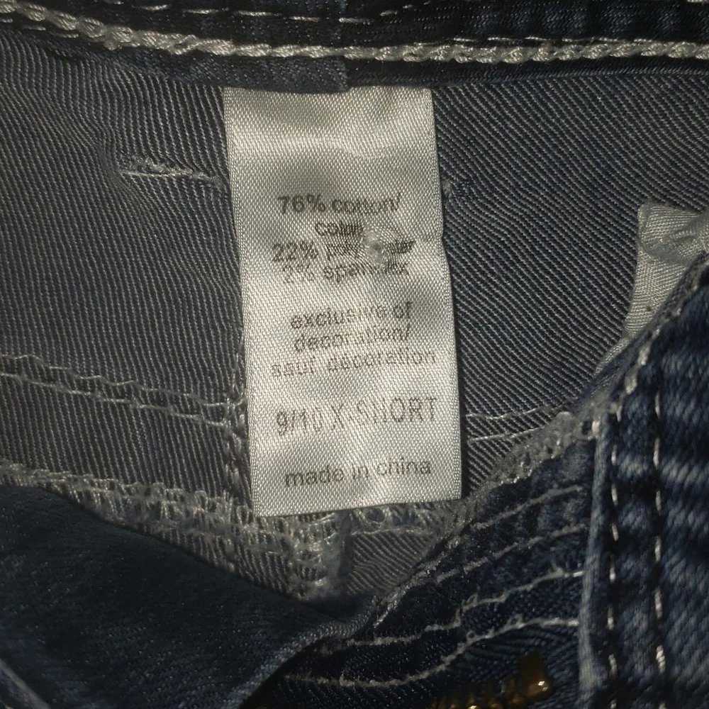 Matrices capris - Picture 3 of 3